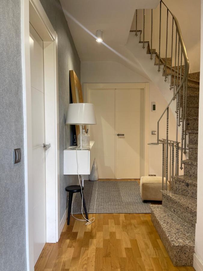 Estilosa Casa Golf Suites Gorraiz ภายนอก รูปภาพ