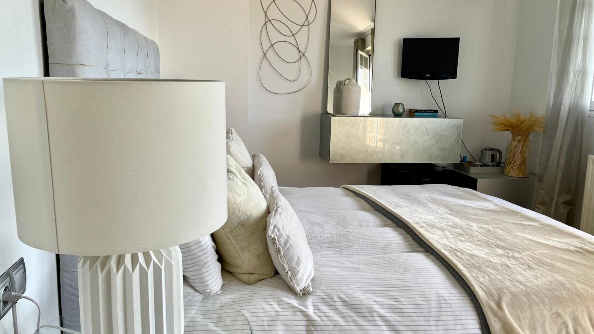 Estilosa Casa Golf Suites Gorraiz ภายนอก รูปภาพ